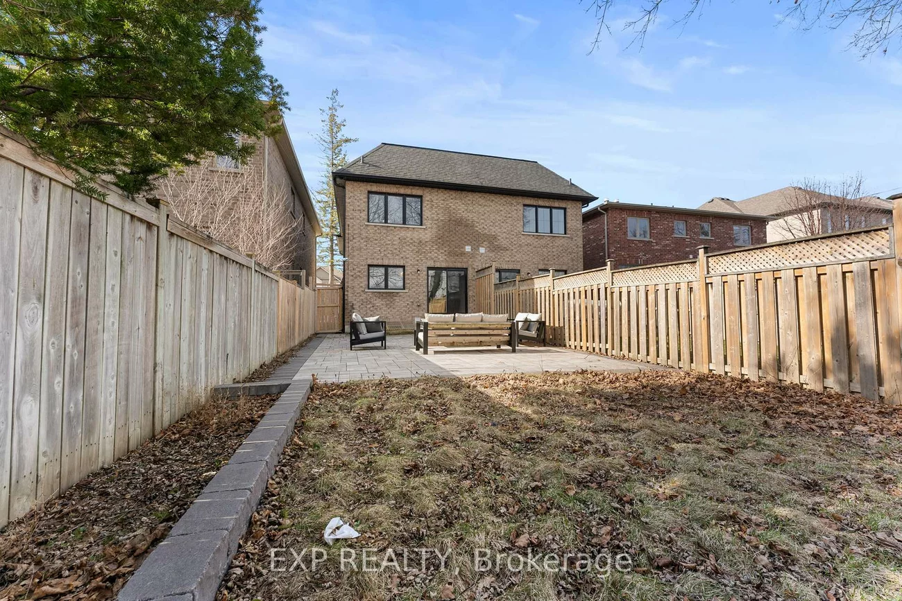 17, Harrison, Port Credit, Mississauga