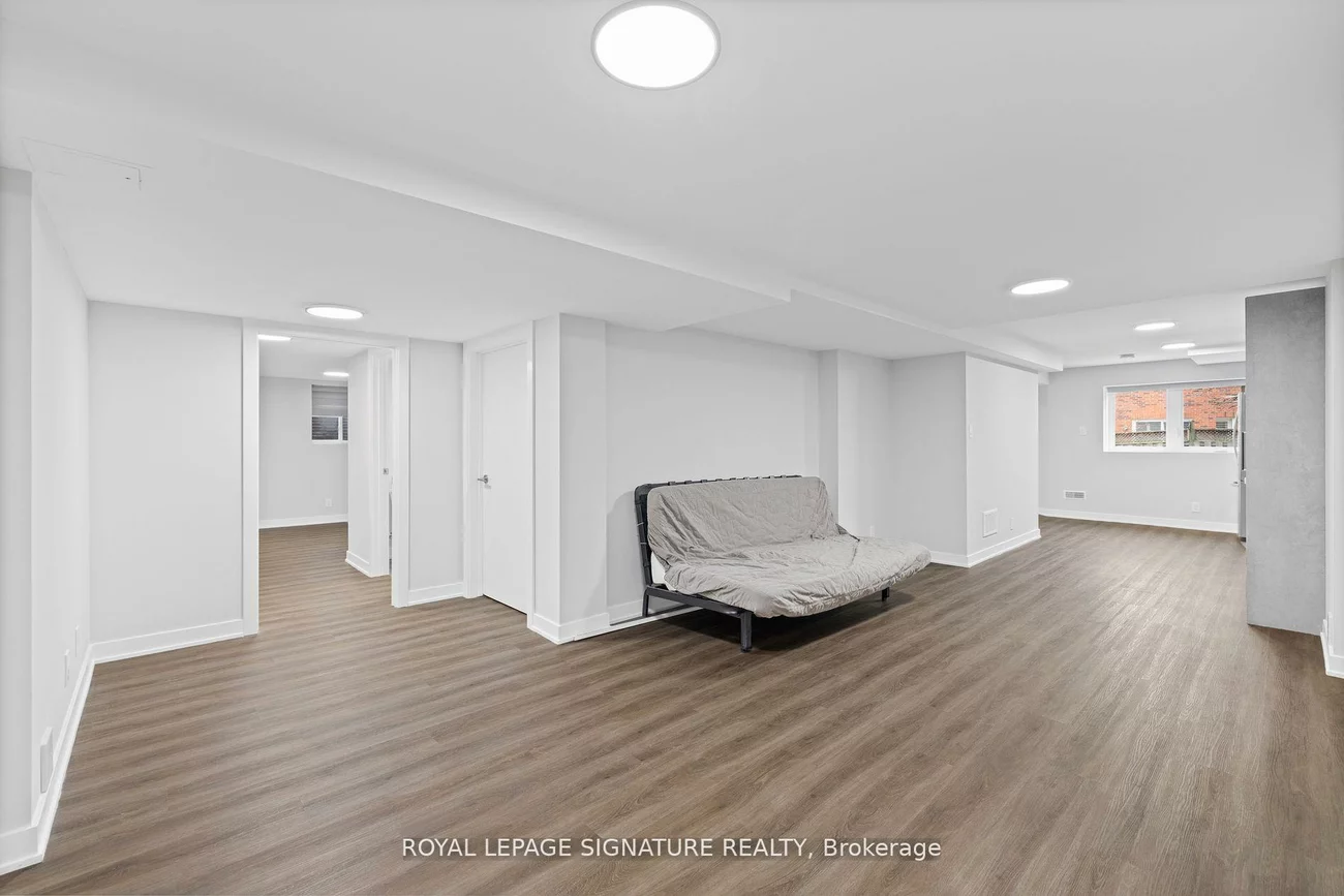 2648, Quails, Central Erin Mills, Mississauga