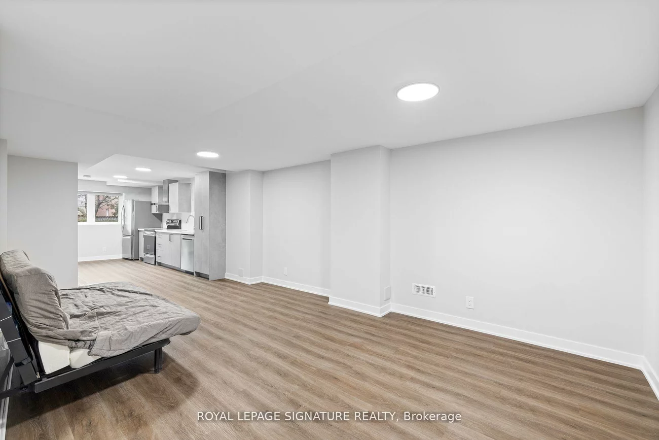 2648, Quails, Central Erin Mills, Mississauga