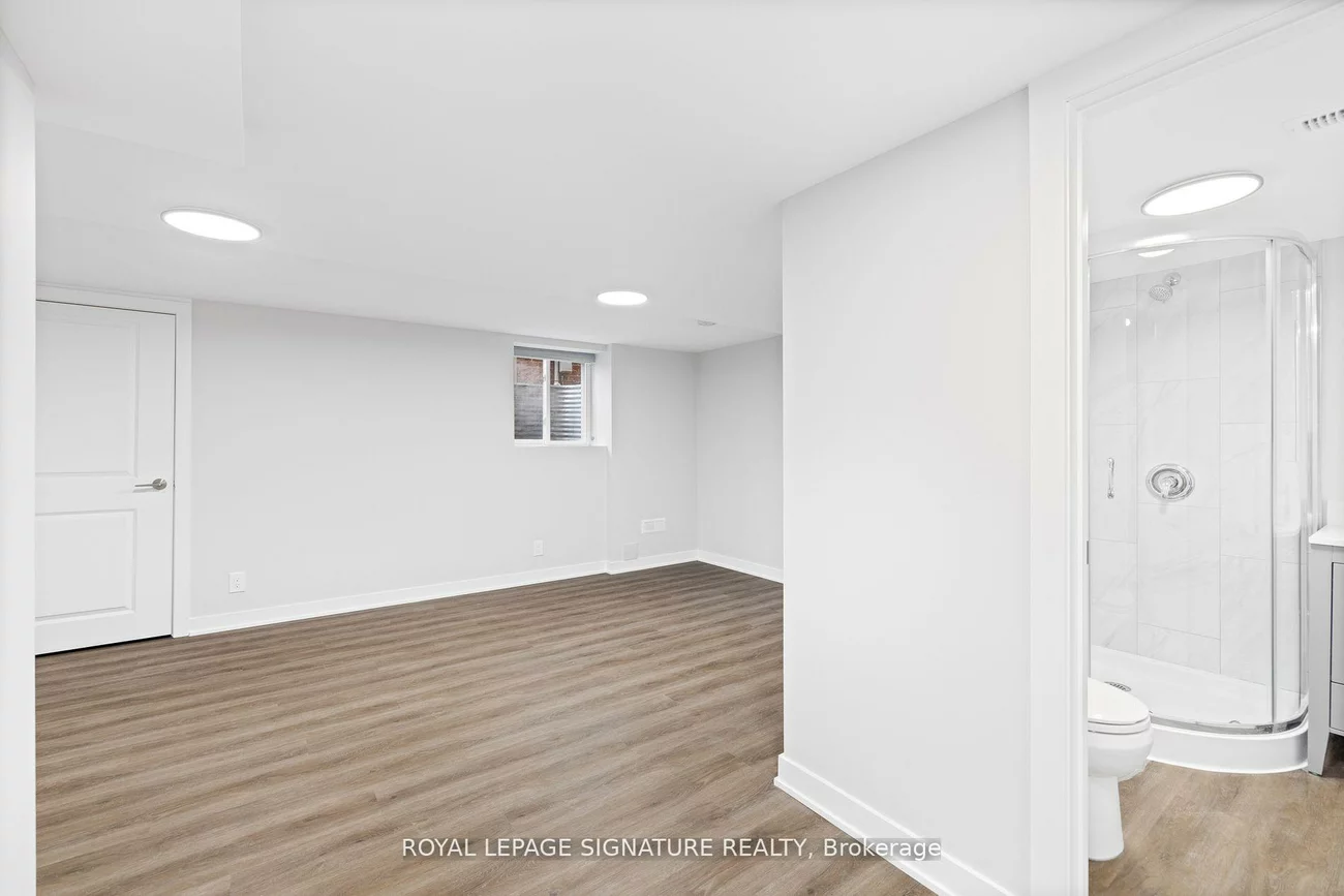 2648, Quails, Central Erin Mills, Mississauga