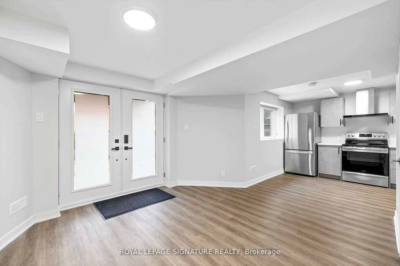 2648, Quails, Central Erin Mills, Mississauga