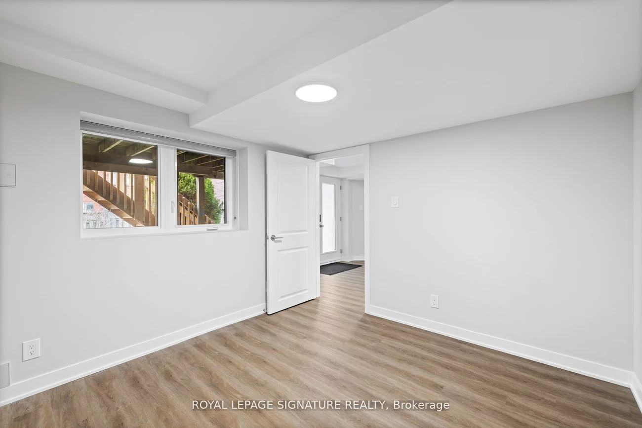 2648, Quails, Central Erin Mills, Mississauga