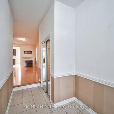515, Coach, Hurontario, Mississauga