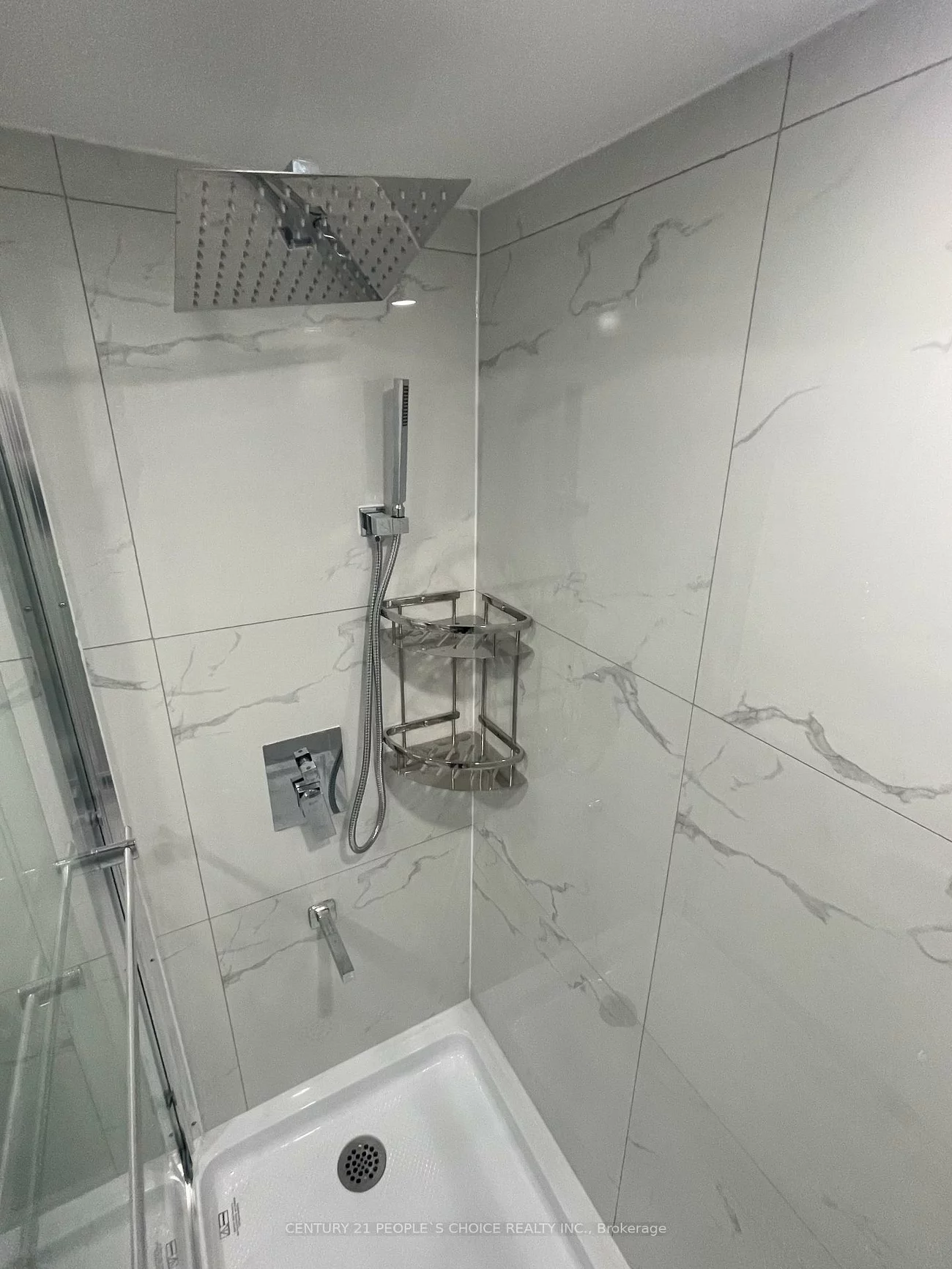 358, Kingsbridge Garden, Hurontario, Mississauga
