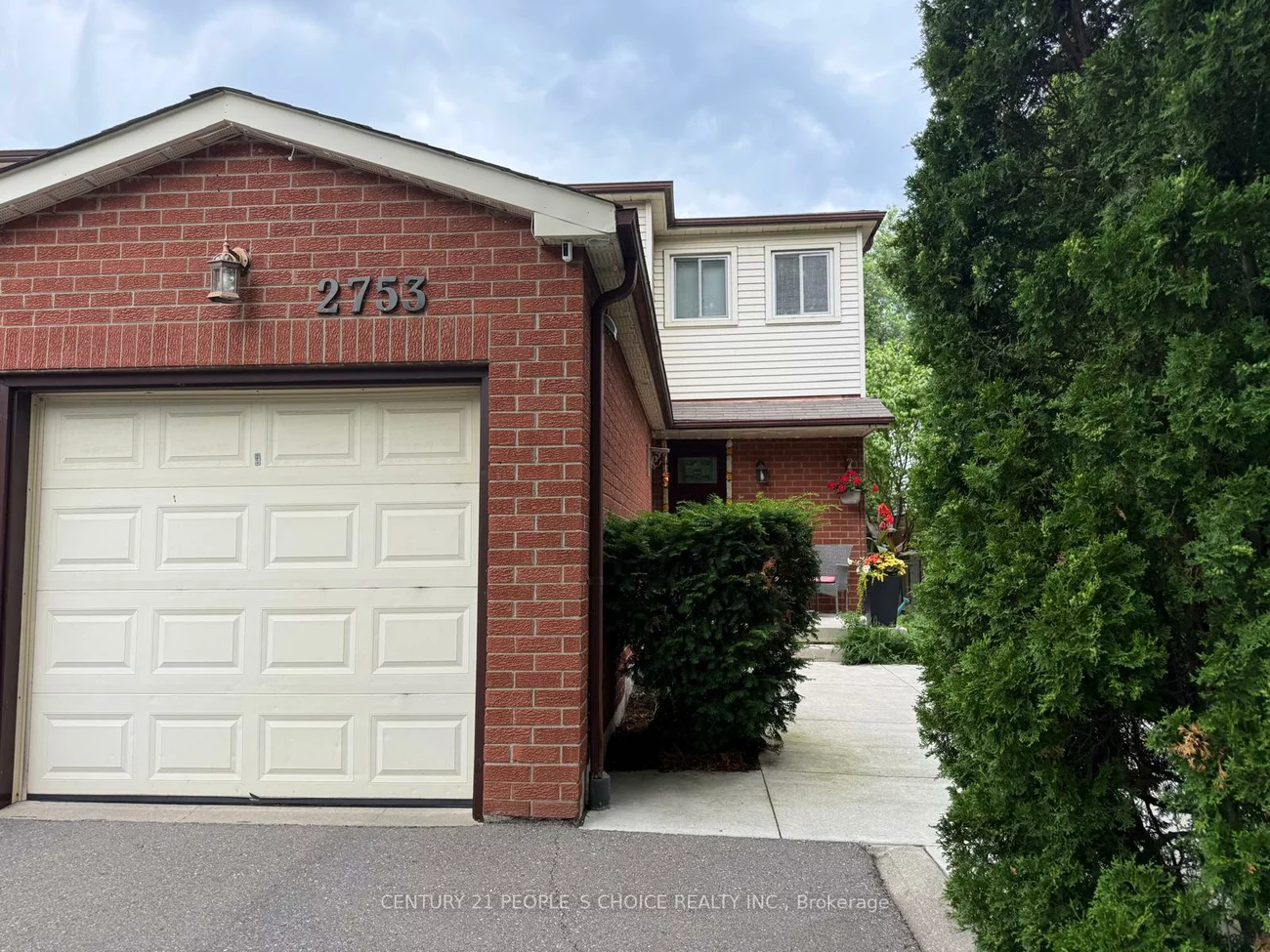 2753, Willowmore, Meadowvale, Mississauga