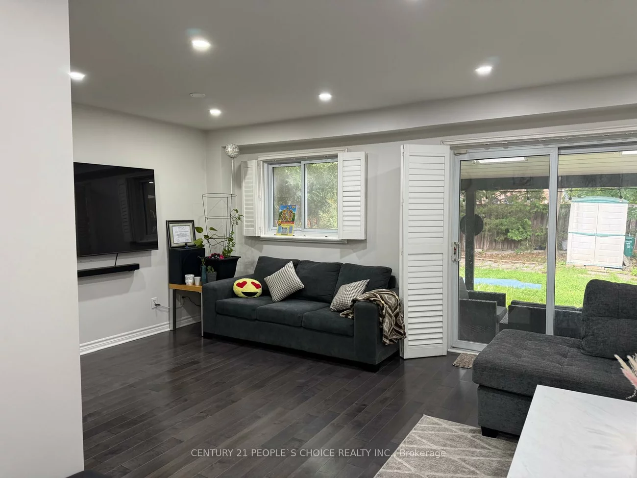 2753, Willowmore, Meadowvale, Mississauga