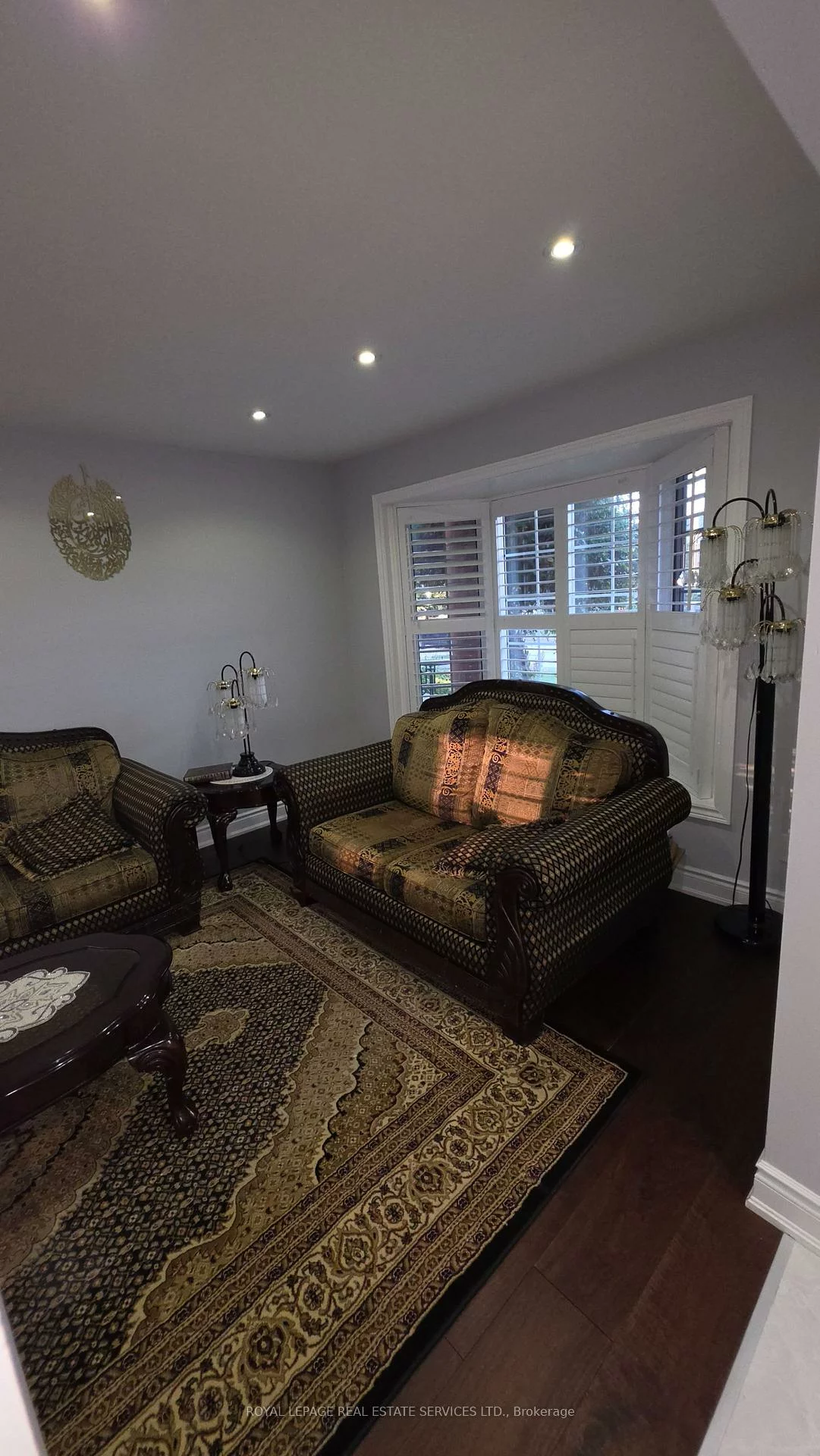 323, Winfield, Hurontario, Mississauga