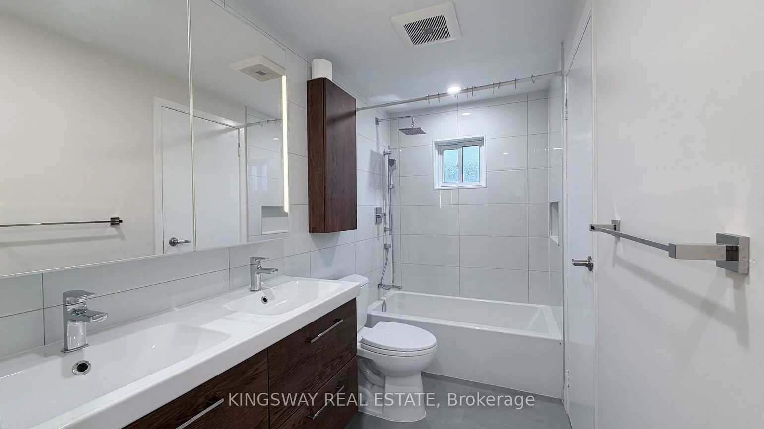 3123, Bartholomew, Meadowvale, Mississauga