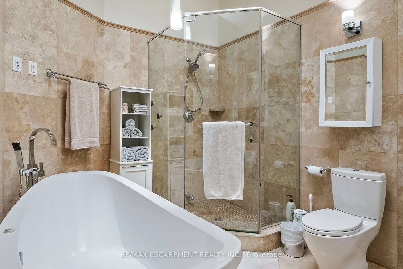 615, VANESSA, Lorne Park, Mississauga
