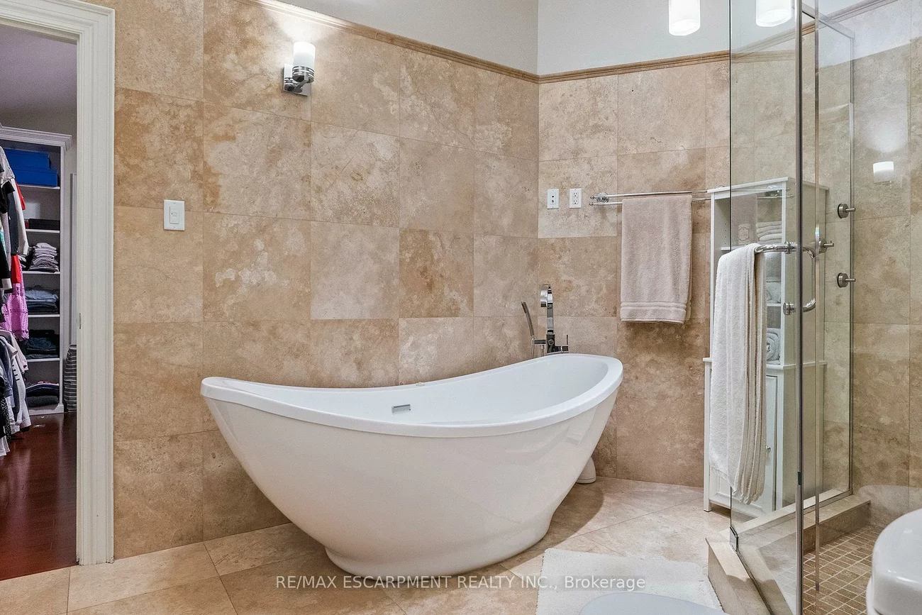 615, VANESSA, Lorne Park, Mississauga