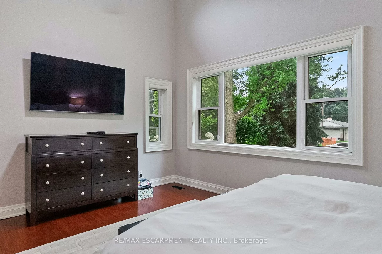 615, VANESSA, Lorne Park, Mississauga