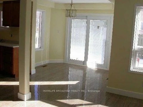 1240, Bantham, East Credit, Mississauga