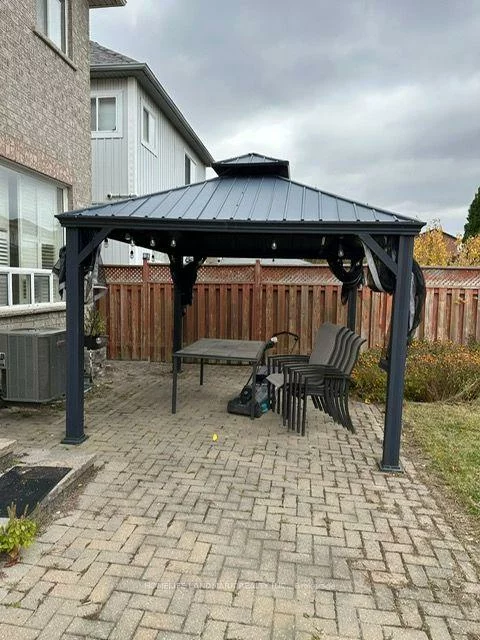 544, Matisse, Meadowvale Village, Mississauga