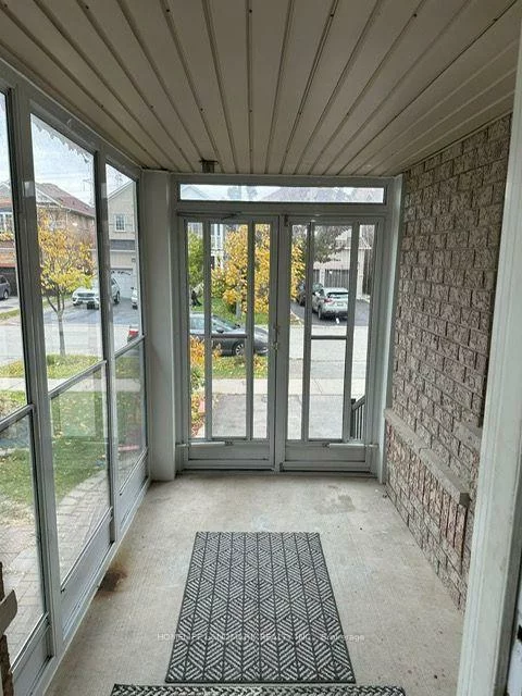 544, Matisse, Meadowvale Village, Mississauga