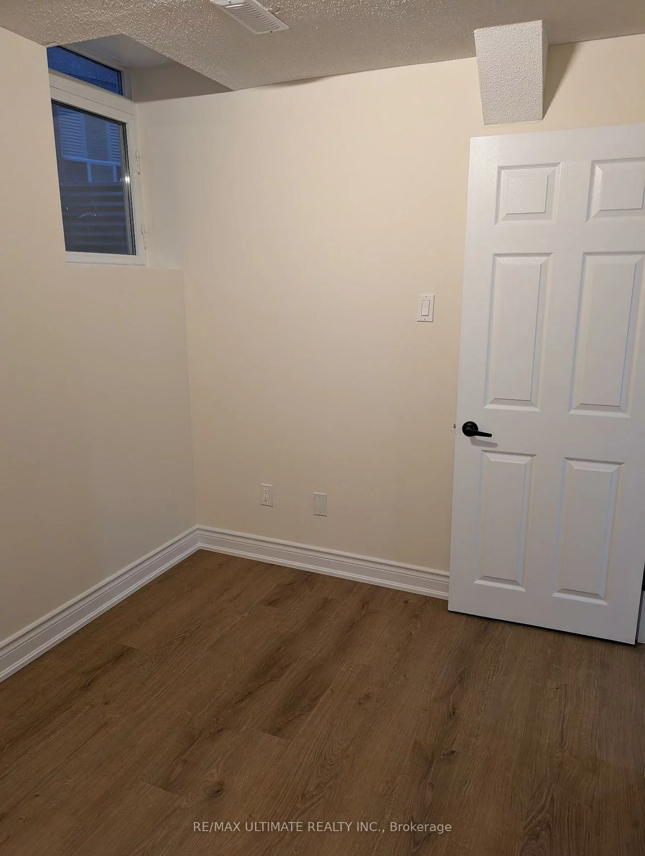 3434, CRIMSON KING, Lisgar, Mississauga