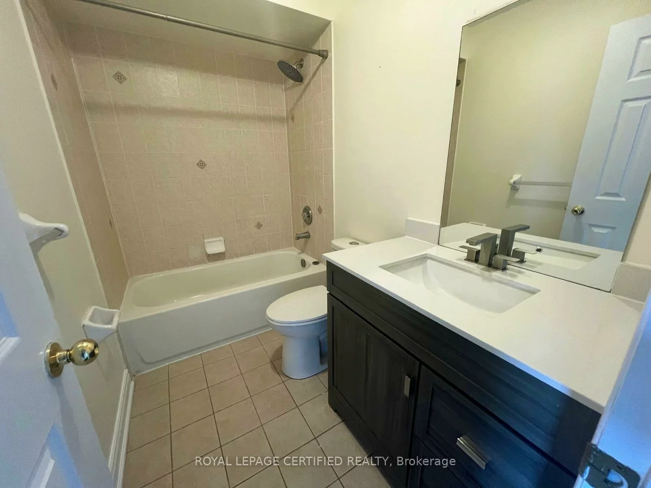 426, Orange Walk, Hurontario, Mississauga