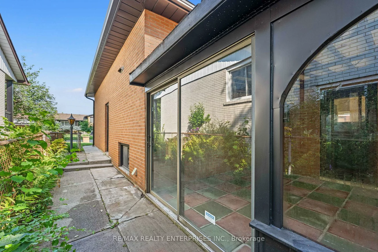 2348, Denise, Lakeview, Mississauga