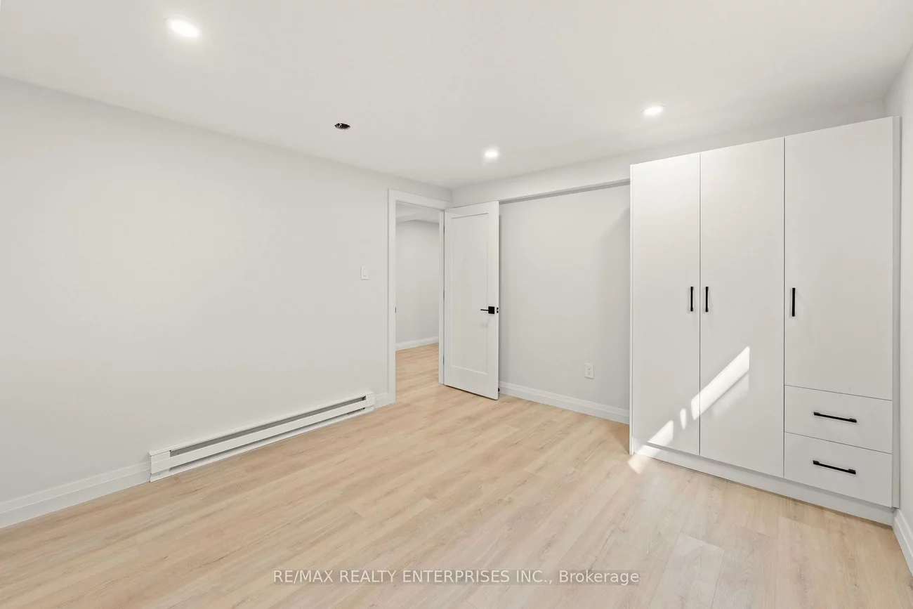 2348, Denise, Lakeview, Mississauga