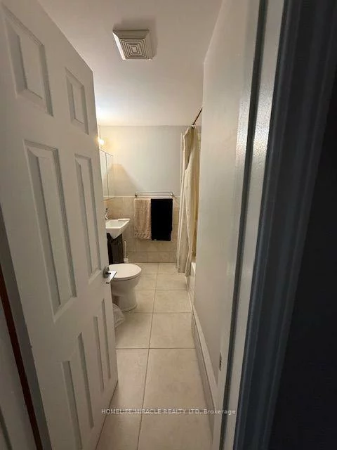 9, Ellen, Streetsville, Mississauga