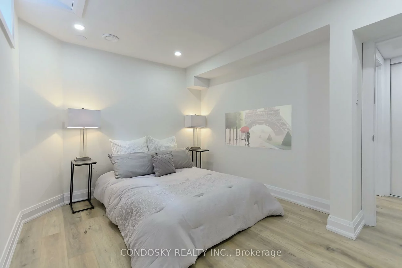 5226, Bushelgrove, Central Erin Mills, Mississauga