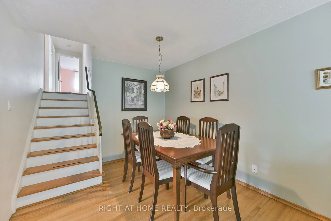 1728, Pickmere, Applewood, Mississauga