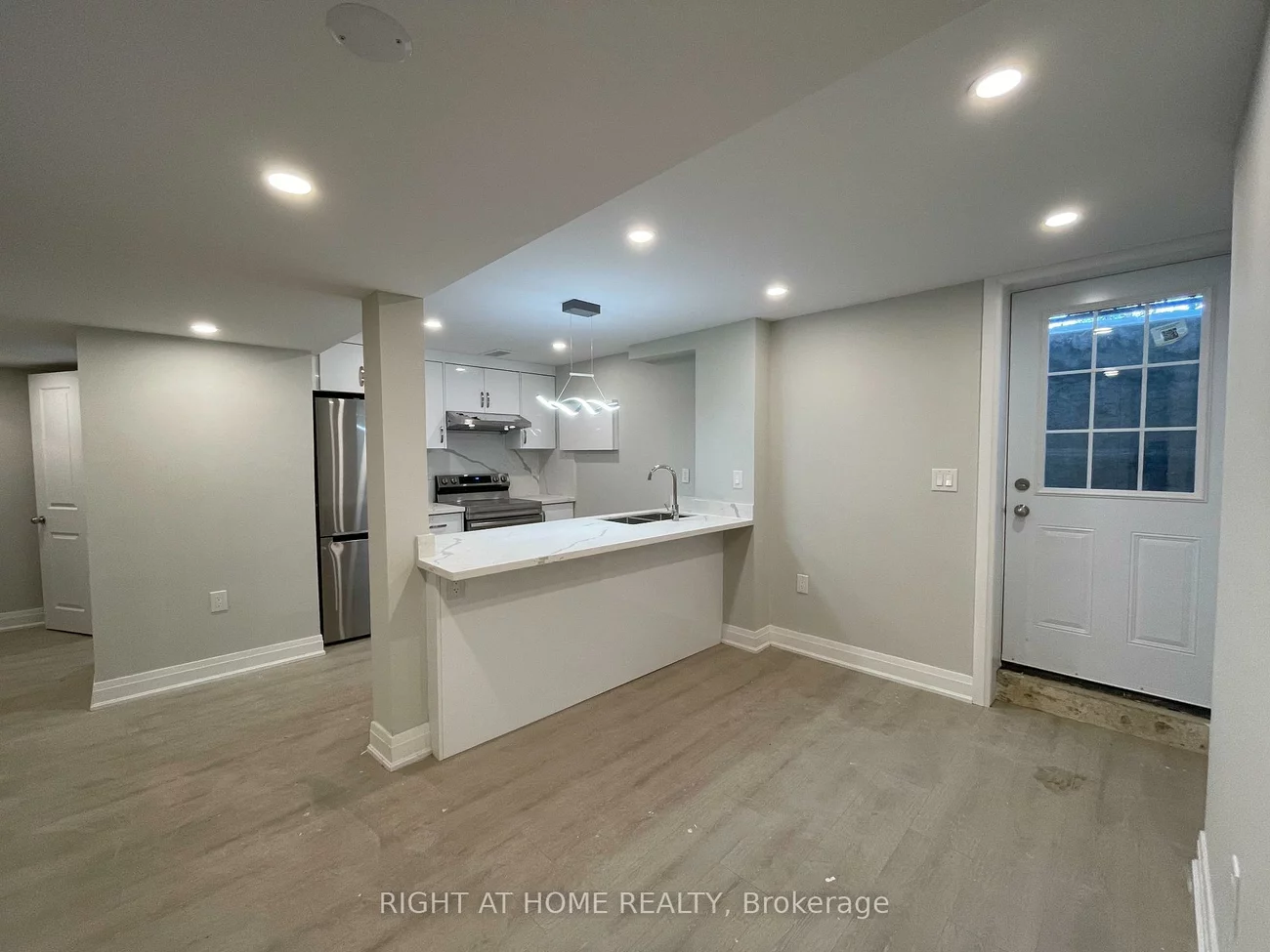 3551, Autumnleaf, Erin Mills, Mississauga