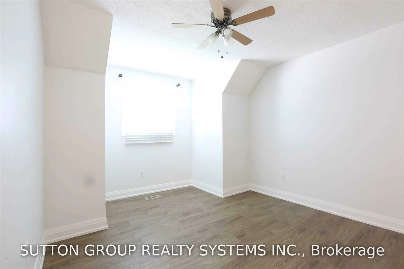 6005, Tenth, Lisgar, Mississauga
