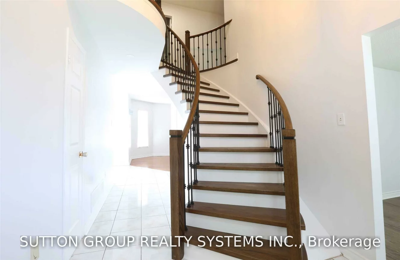 6005, Tenth, Lisgar, Mississauga