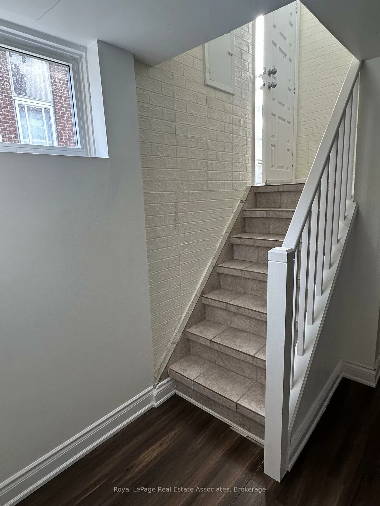1590, Coram, Dixie, Mississauga