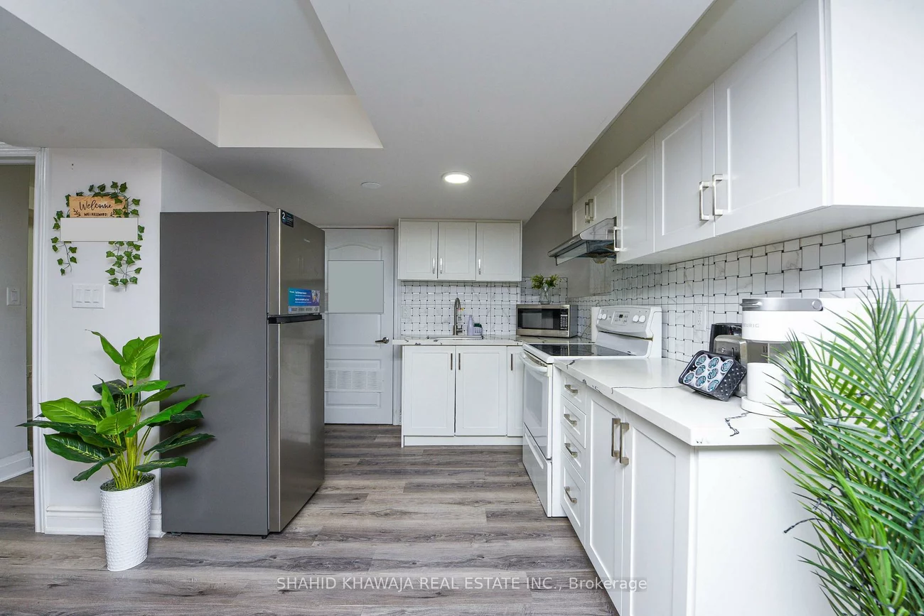 5365, Fallingbrook, East Credit, Mississauga