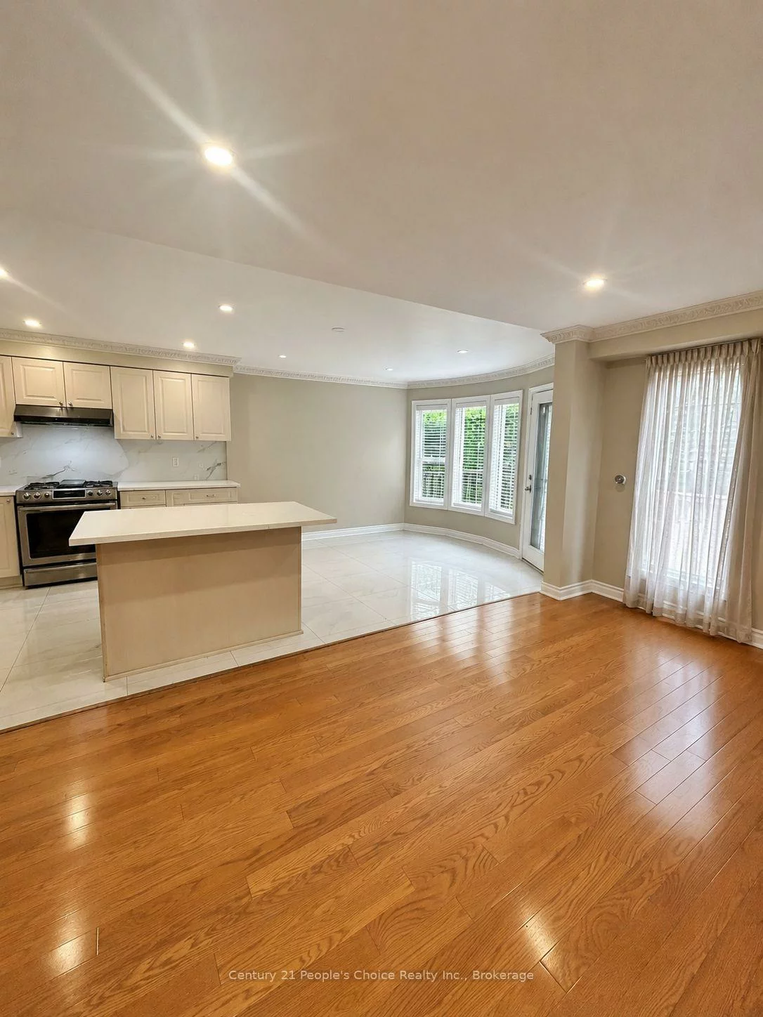 670, Macbeth, Meadowvale Village, Mississauga