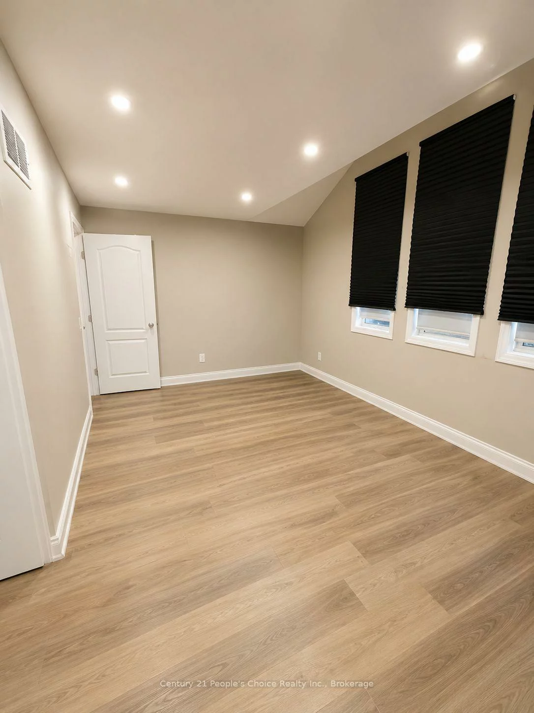 670, Macbeth, Meadowvale Village, Mississauga