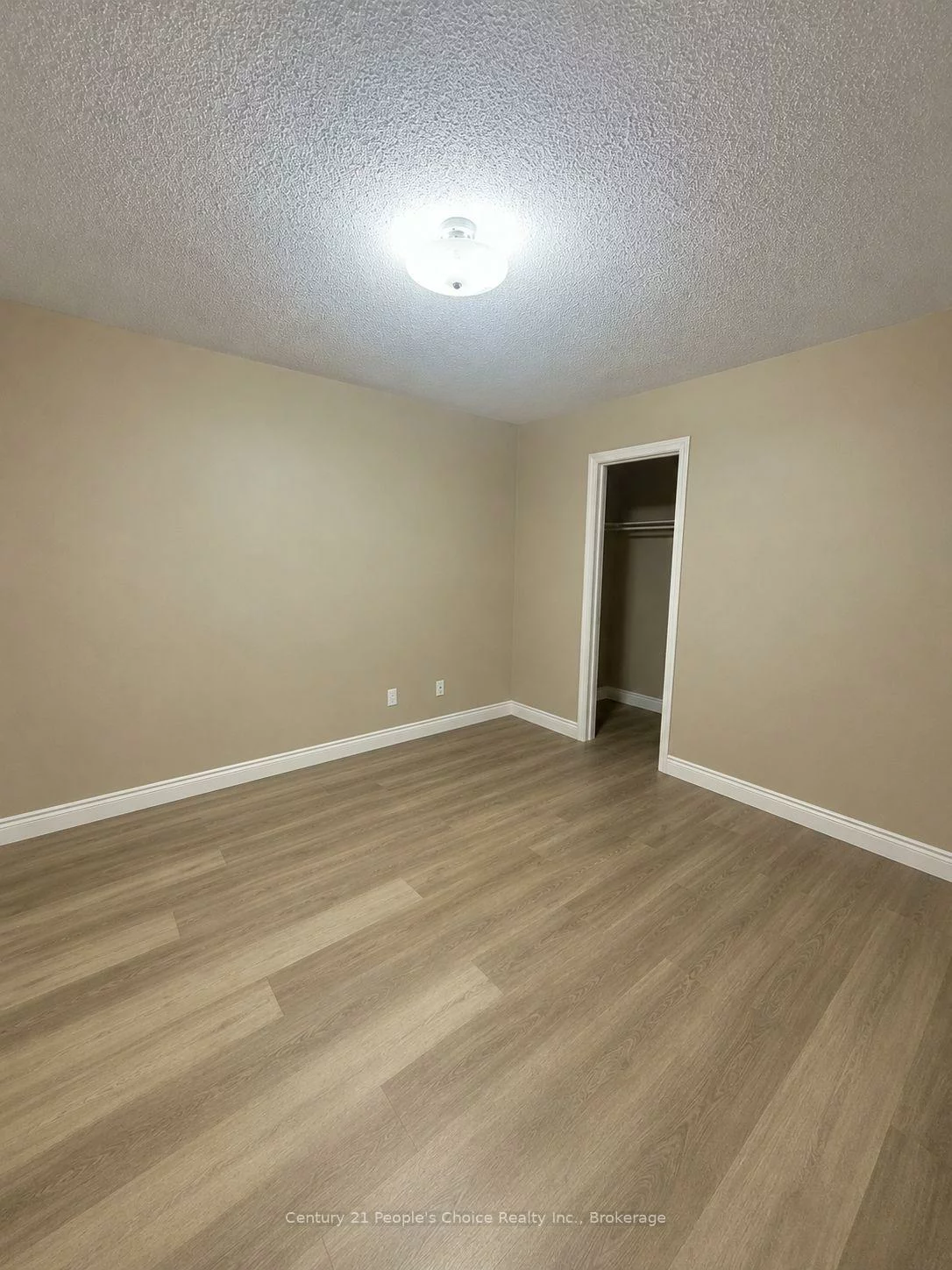 670, Macbeth, Meadowvale Village, Mississauga