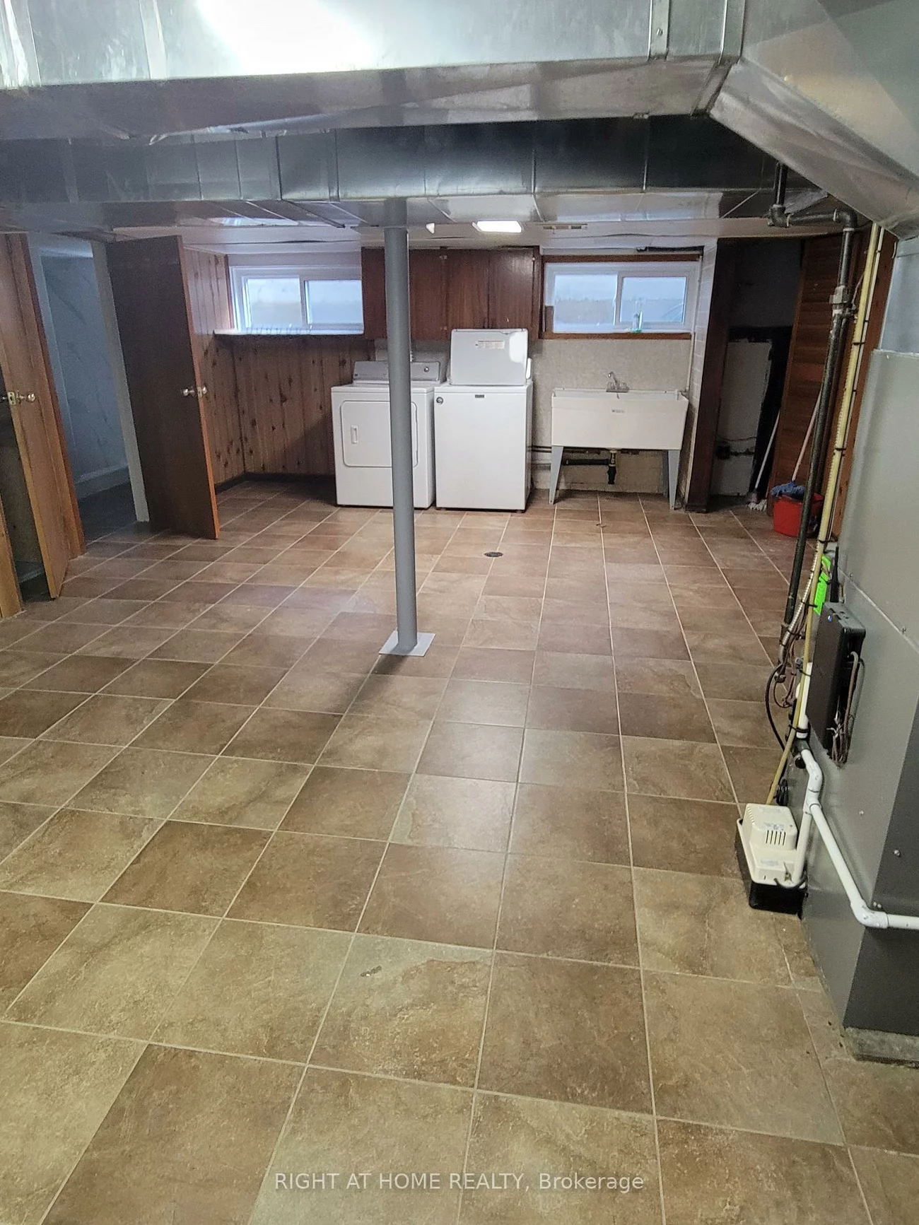 2575, Argyle, Cooksville, Mississauga