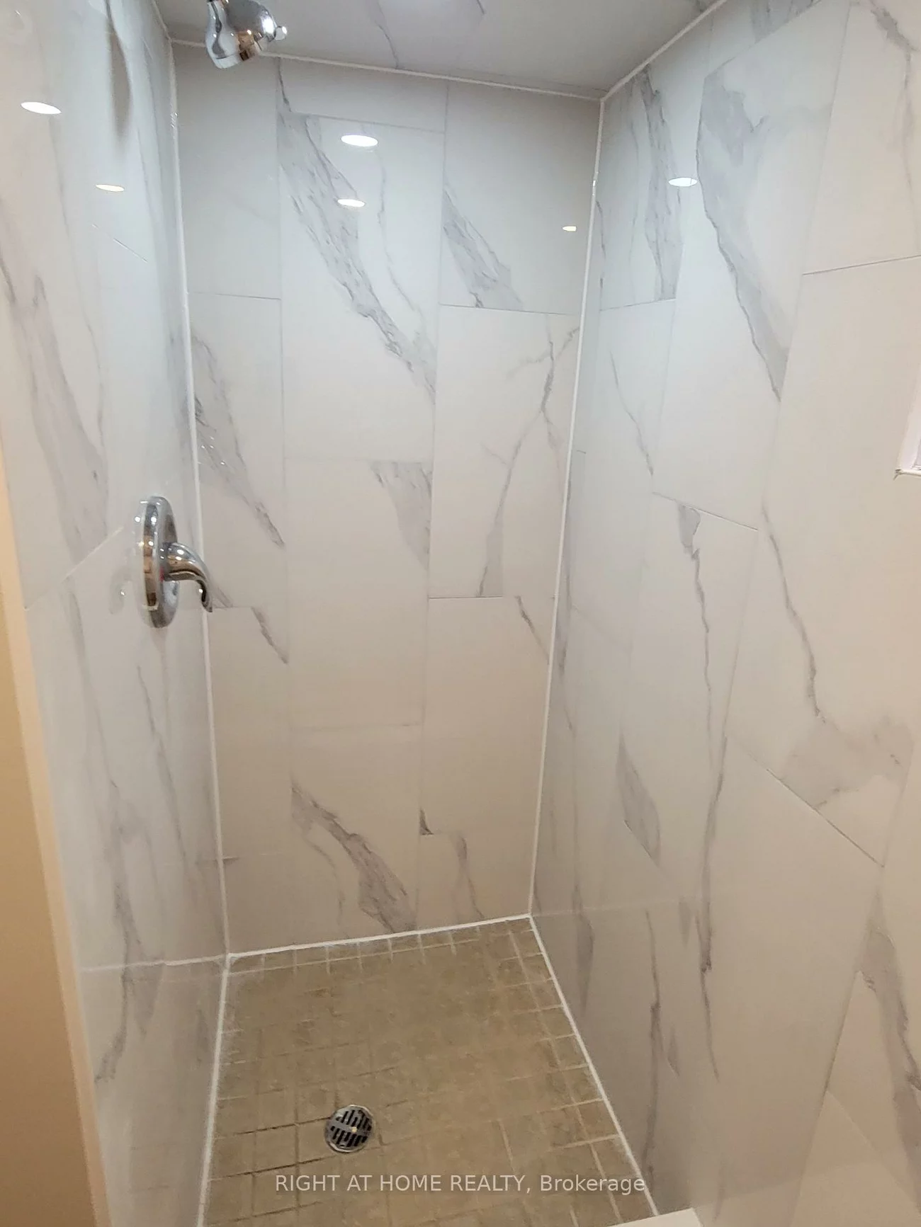 2575, Argyle, Cooksville, Mississauga