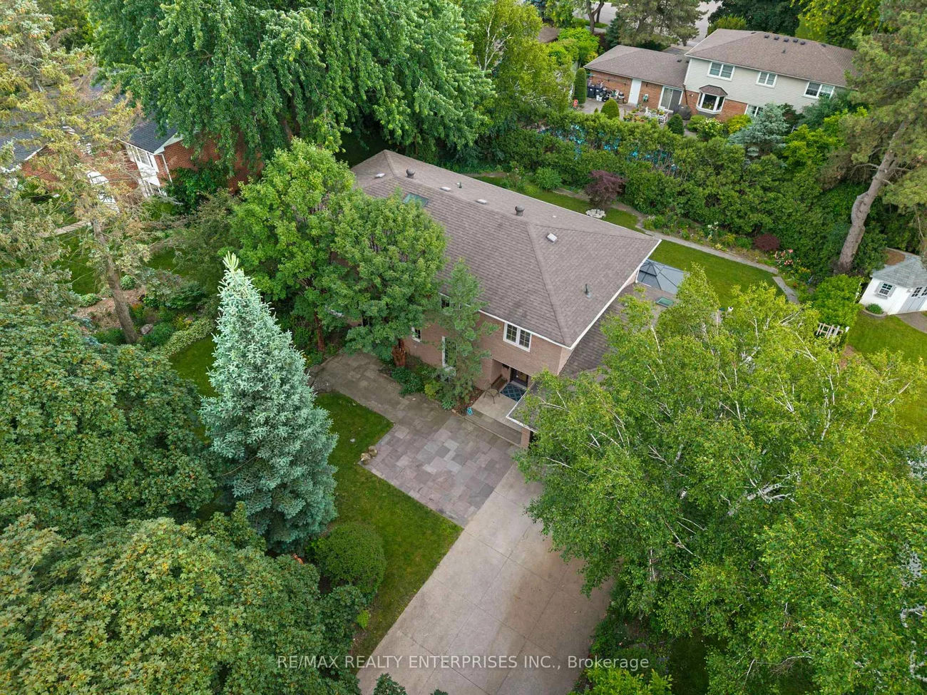 2084, Obeck, Sheridan, Mississauga