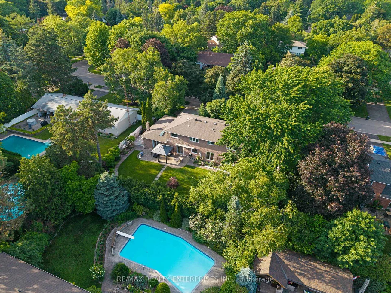 2084, Obeck, Sheridan, Mississauga