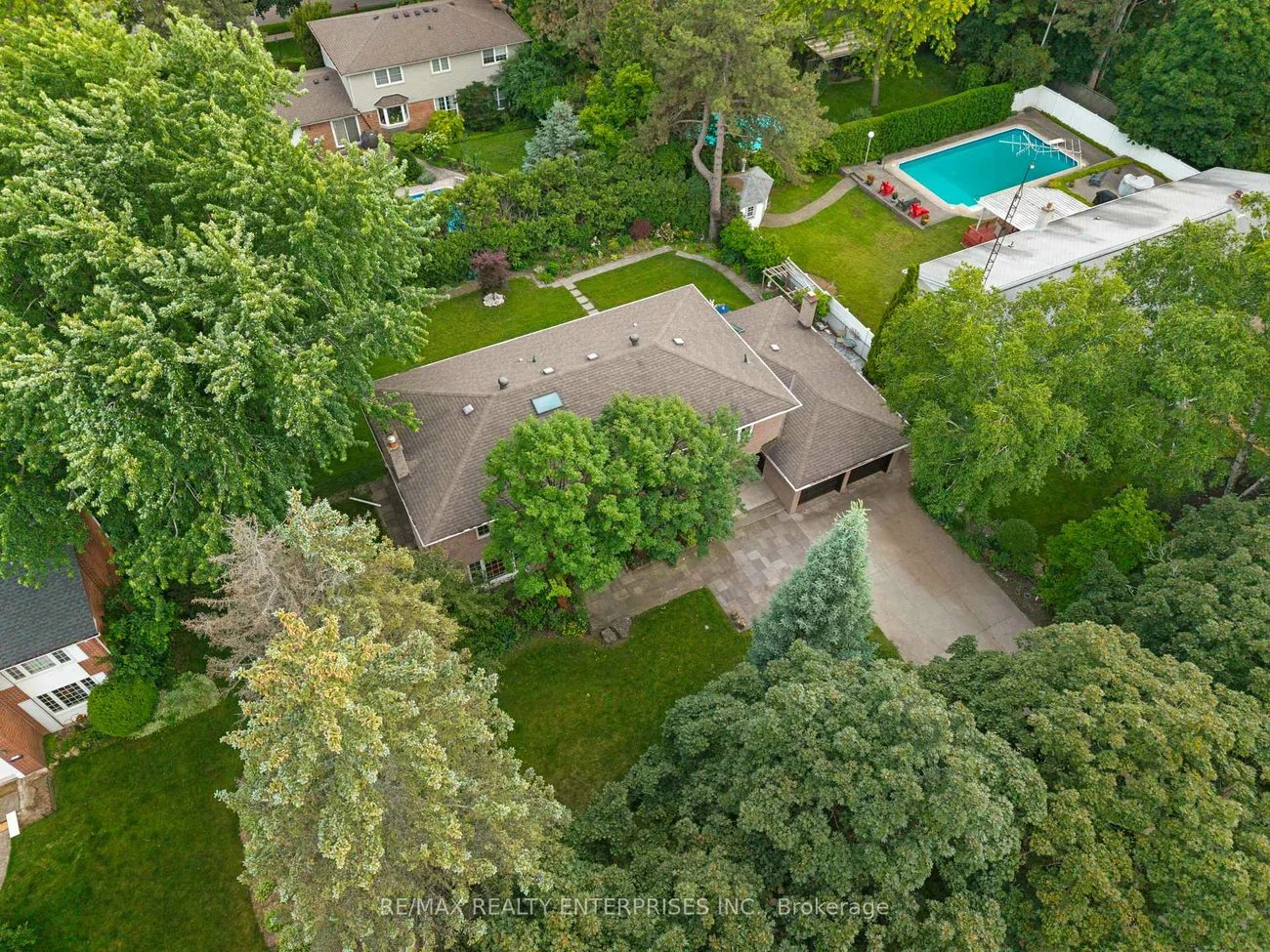 2084, Obeck, Sheridan, Mississauga