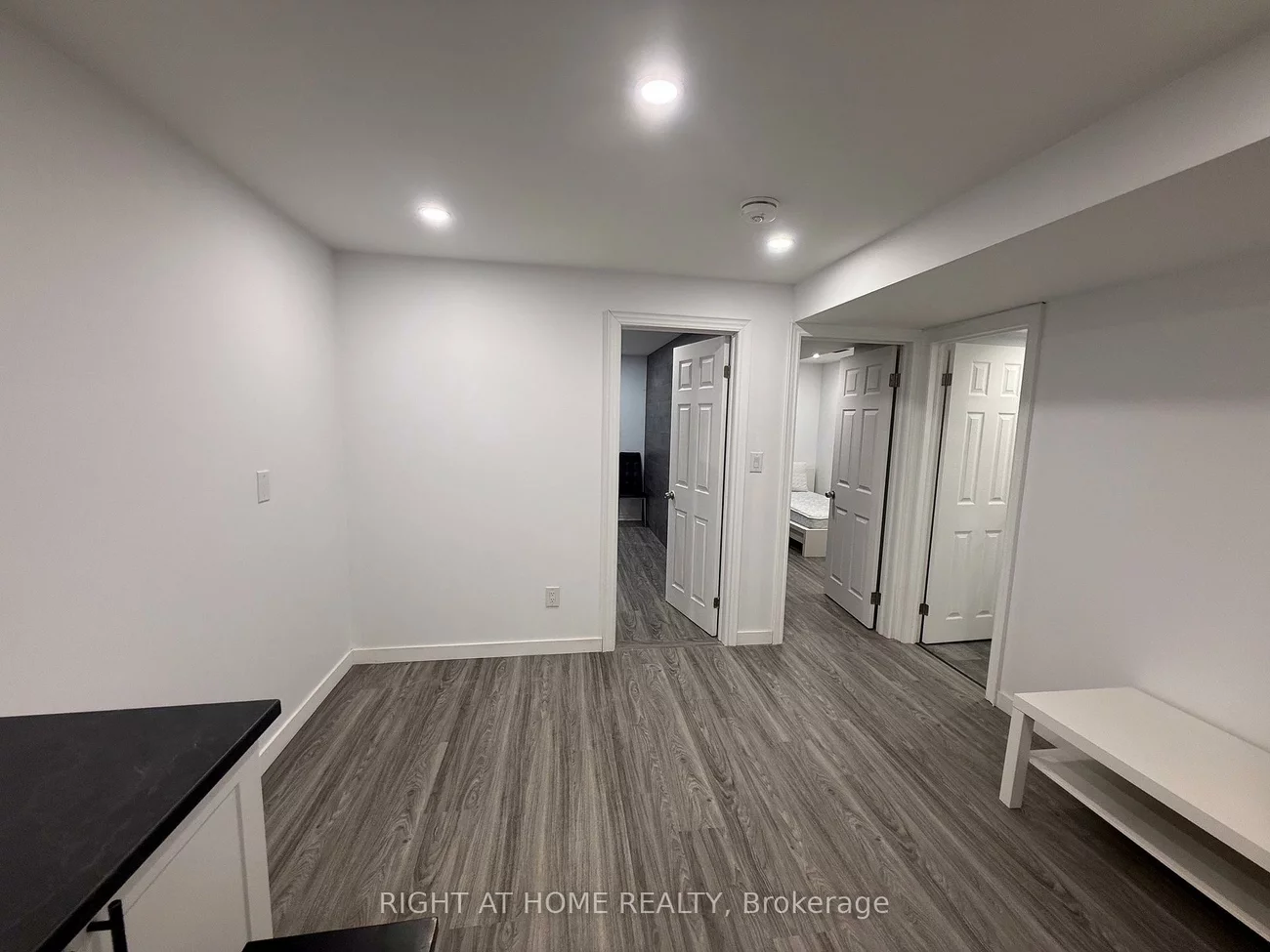 4802, Bluefeather, Hurontario, Mississauga