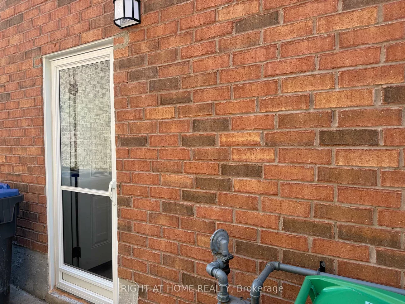 4802, Bluefeather, Hurontario, Mississauga