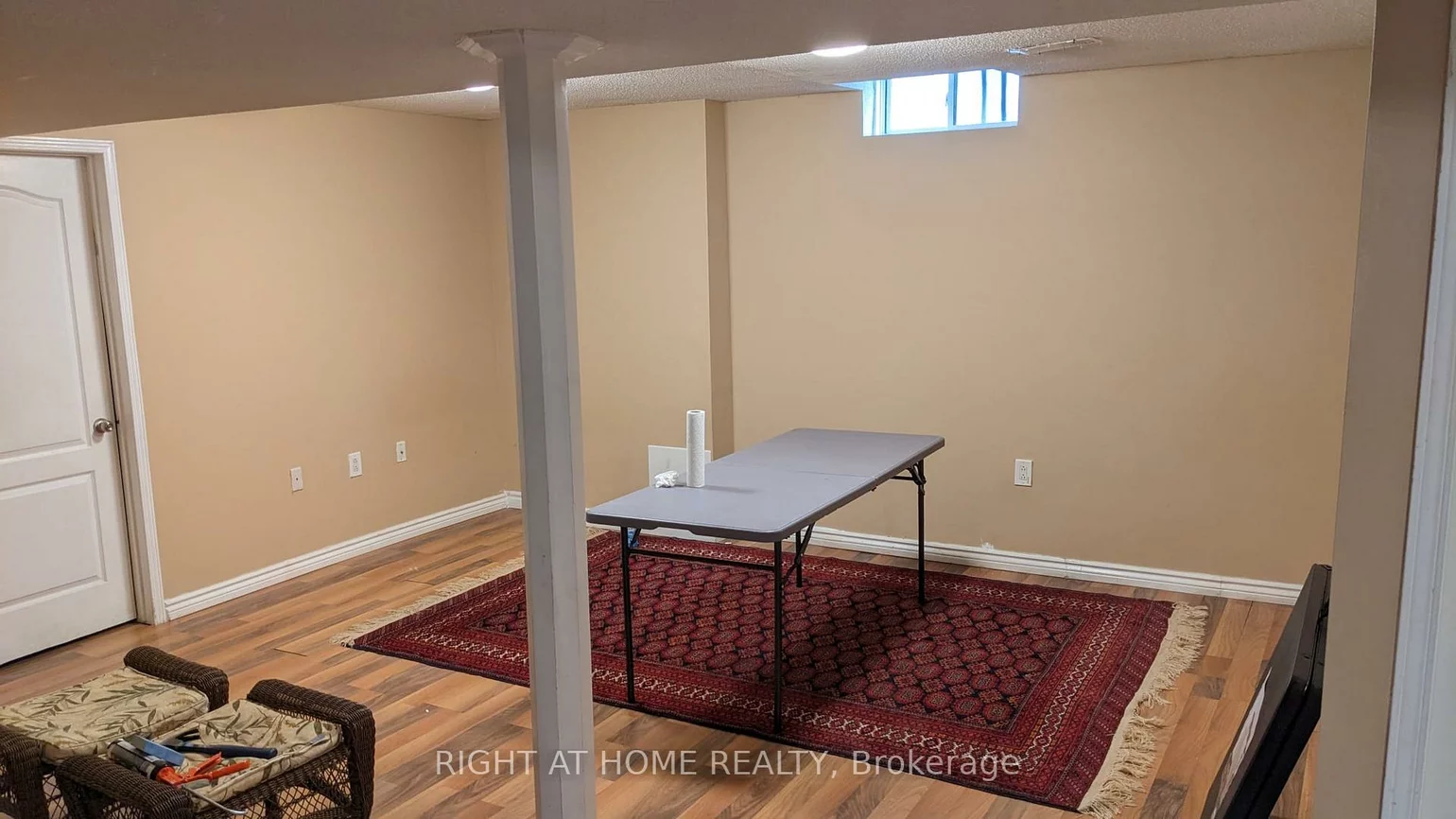 3470, Crimson King, Lisgar, Mississauga