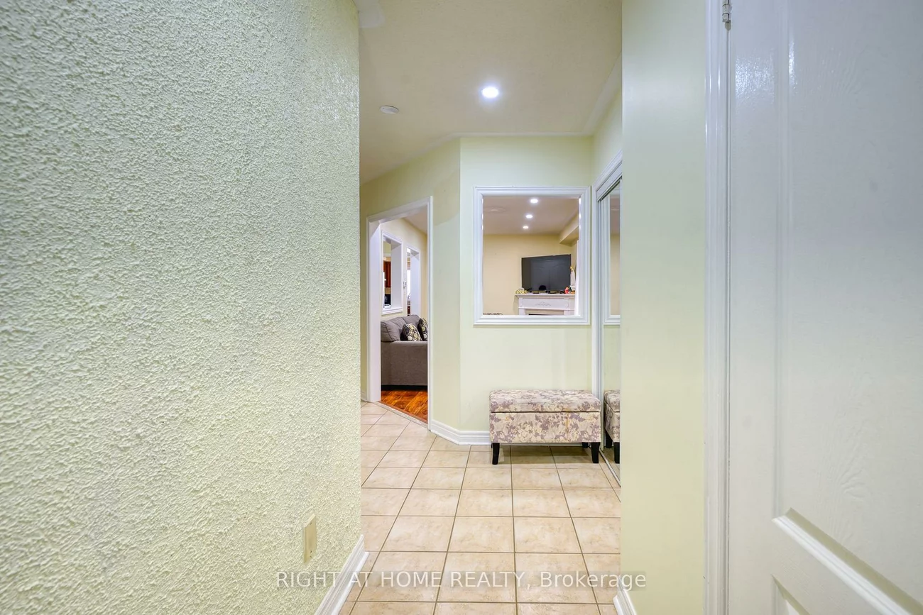 6683, Opera Glass, Meadowvale Village, Mississauga