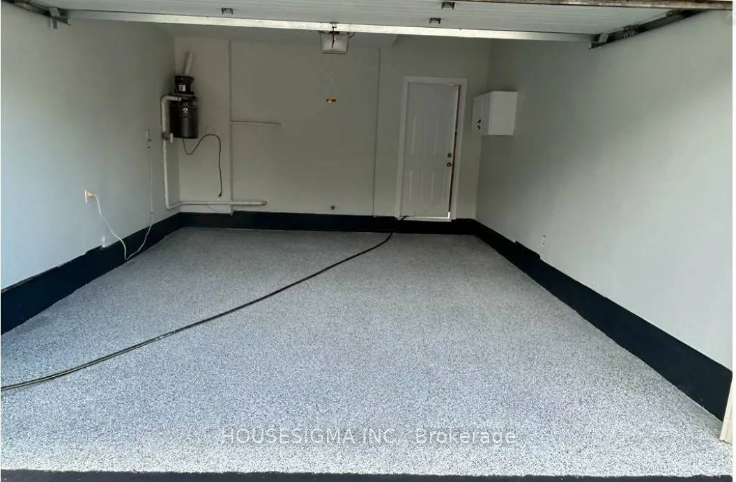 659, Roselaire, Hurontario, Mississauga