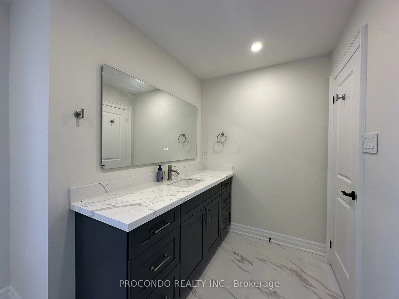 3366, Mulcaster, Erin Mills, Mississauga