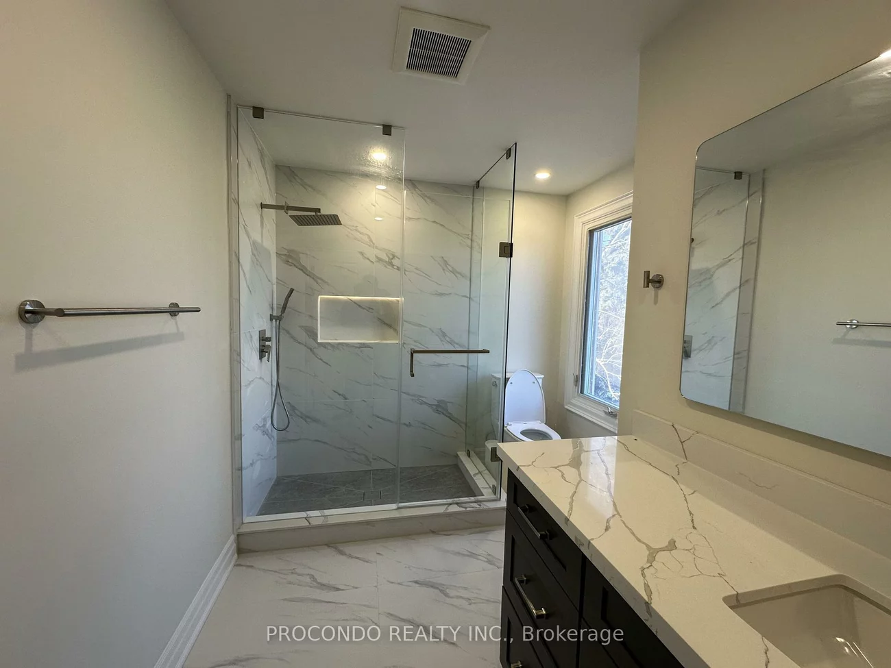3366, Mulcaster, Erin Mills, Mississauga