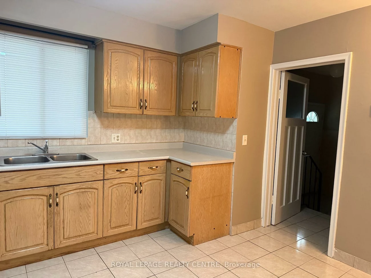 358, Derry Road West, Meadowvale Village, Mississauga