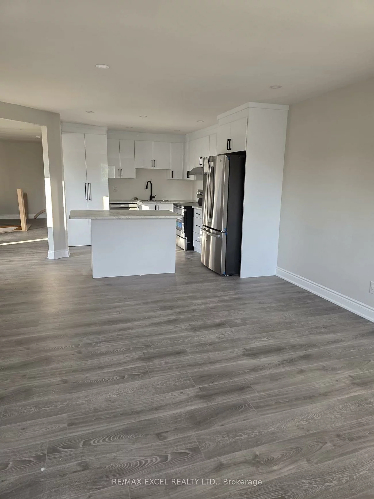 420, Winfield, Hurontario, Mississauga
