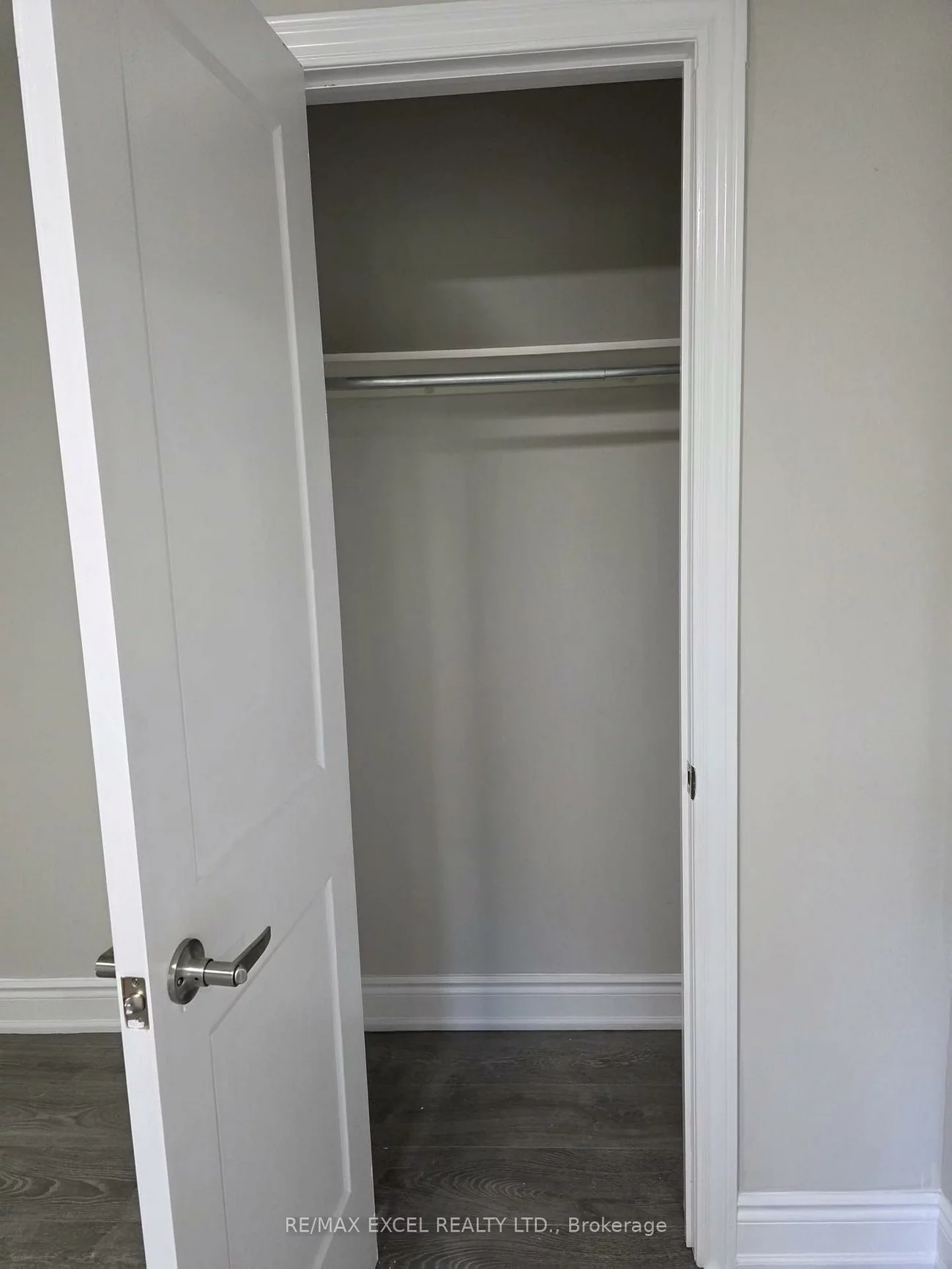 420, Winfield, Hurontario, Mississauga