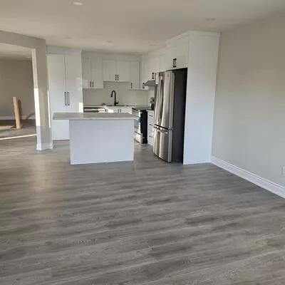 420, Winfield, Hurontario, Mississauga