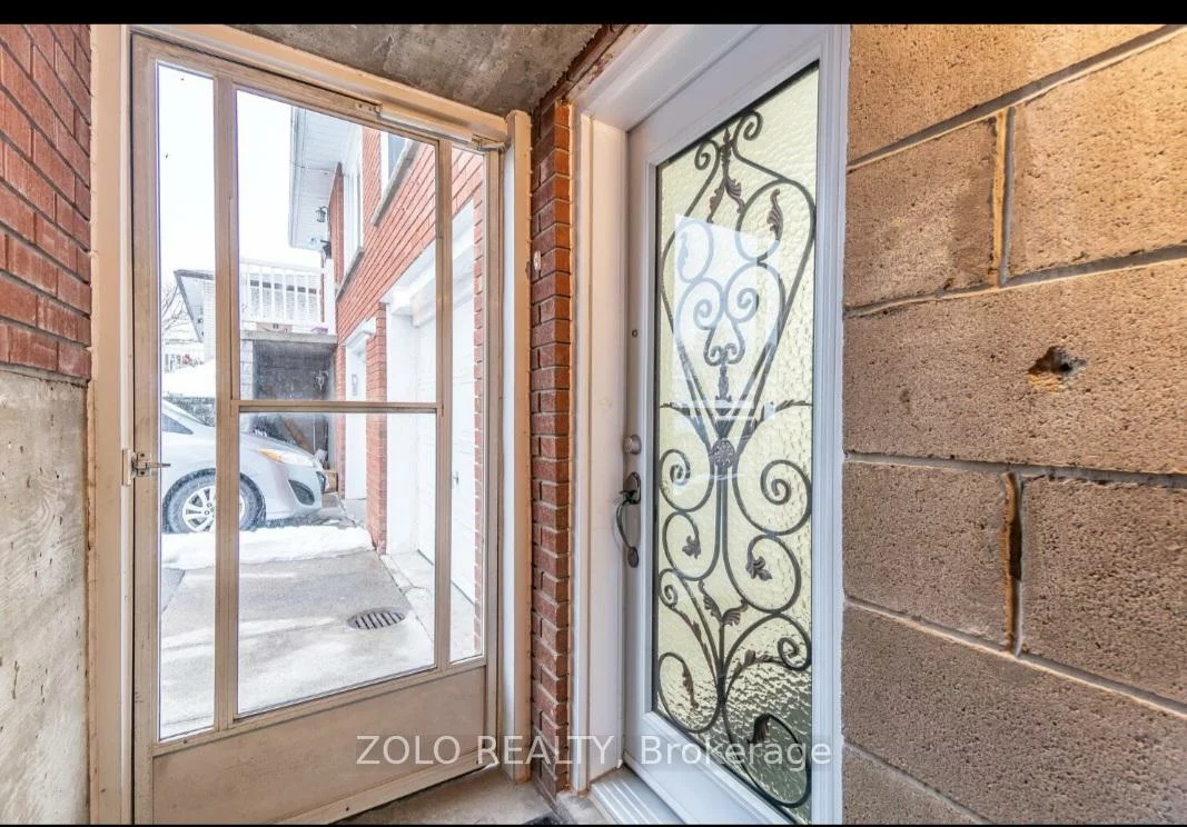 3402, Frobex, Erindale, Mississauga